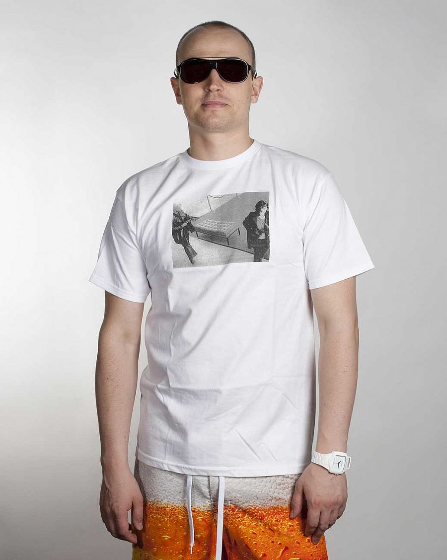 купить Футболка HUF Gangster's White в Москве купить Футболка HUF Gangster's White в Москве