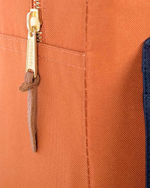 Рюкзак городской с отделом для 15 ноутбука Herschel Settlement Carrot Navy