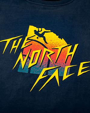 Футболка мужская The North Face Fine Climber Navy Yellow Gradient Футболка мужская The North Face Fine Climber Navy Yellow Gradient