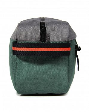 Пенал\дорожная сумочка Herschel Chapter GARDEN TOPIARY BLACK Пенал\дорожная сумочка Herschel Chapter GARDEN TOPIARY BLACK