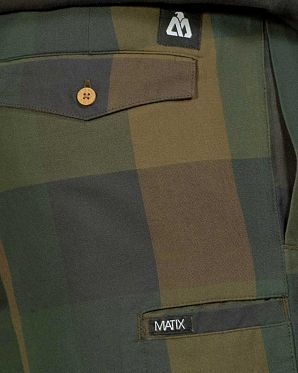Шорты бермуды Matix Paxton Dark Green