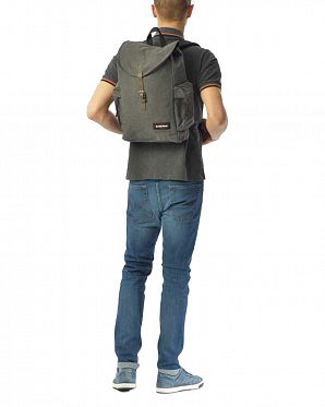 Рюкзак водоотталкивающий с отделением для 15 ноутбука Eastpak Austin Flowbra Рюкзак водоотталкивающий с отделением для 15 ноутбука Eastpak Austin Flowbra