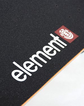 Скейтборд в Сборе Element 2 размер 8.25 (20 черный золотой 8.25)