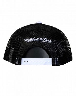Бейсболка летняя с сеткой Mitchell and Ness ESSENTIAL TRUCKER White Бейсболка летняя с сеткой Mitchell and Ness ESSENTIAL TRUCKER White