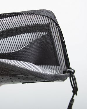 Кошелек на молнии и слотом для карт Herschel Johnny Aspect Black Кошелек на молнии и слотом для карт Herschel Johnny Aspect Black