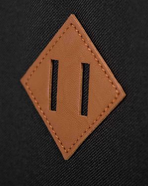Чехол водоотталкивающий кожа Herschel Heritage iPad/iPad Air Black Чехол водоотталкивающий кожа Herschel Heritage iPad/iPad Air Black
