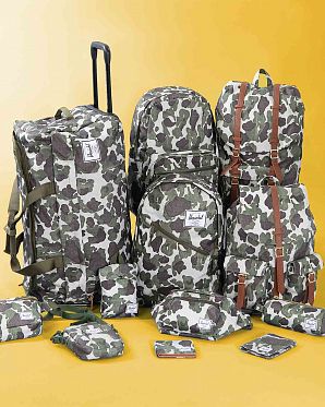 Пенал Herschel Settlement Case Frog Camo Пенал Herschel Settlement Case Frog Camo