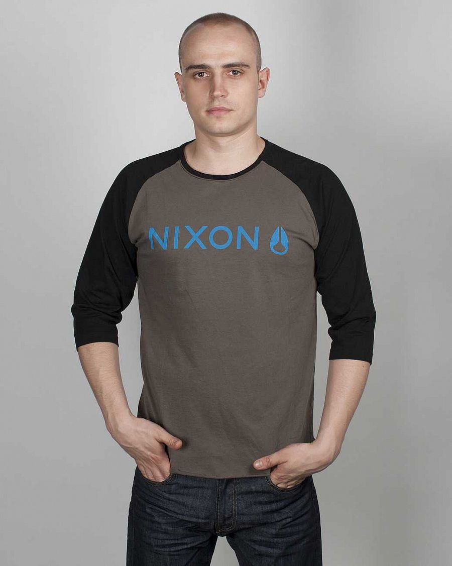 купить Футболка Nixon Dugout Raglan Regular Fit Drab в Москве купить Футболка Nixon Dugout Raglan Regular Fit Drab в Москве