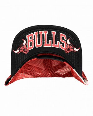 Бейсболка летняя с сеткой Mitchell and Ness Untruck Chicago Bulls Red Бейсболка летняя с сеткой Mitchell and Ness Untruck Chicago Bulls Red